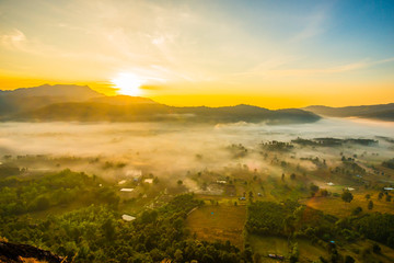 Obraz premium City in the mist 29