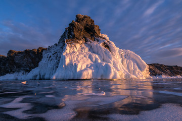Fototapeta na wymiar The icy Oltrek island on Lake Baikal