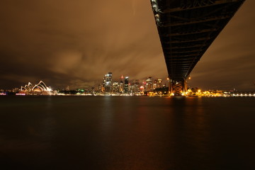 Fototapeta na wymiar Sydney from Beneath the Bridge