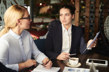 Discussing business document