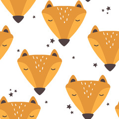 Muzzle of foxes, hand drawn backdrop. Colorful seamless pattern with muzzles of animals, stars. Cute wallpaper, good for printing. Overlapping background vector. Design illustration - 252655102