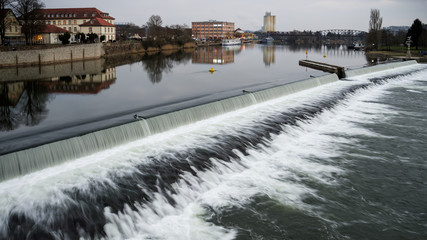Staustufe Weser in Hameln Niedersachsen