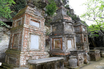 Bich Dong Pagoda Tam Coc (Ninh Bihn) - Vietnam Asia