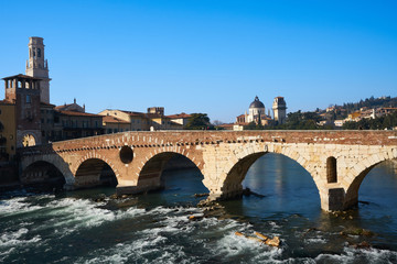 Fototapeta premium Roman Bridge, Verona, Italy