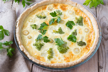 Romanesco cauliflower and corn pie