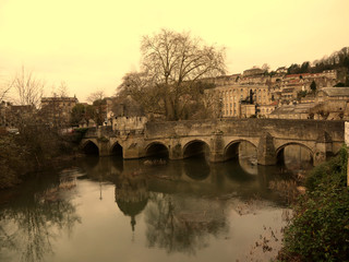 Obraz premium The picturesque bridge over the River Avon