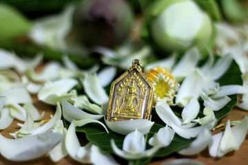 พระเครื่อง