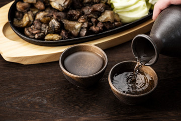 日本酒と地鶏焼き