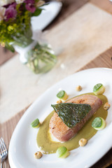 filete con hoja santa