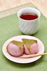 春の味覚　桜餅