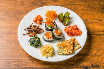 典型的な韓国料理　typical Korean foods