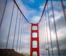 Tower and cables of the Golden Gate Bridge