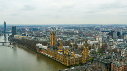 Fototapeta na wymiar 3910_Birds_view_of_the_Thames_river_in_London.jpg