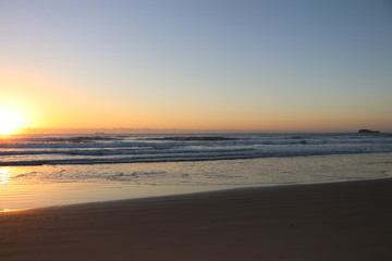 Fototapeta na wymiar Beach sundown