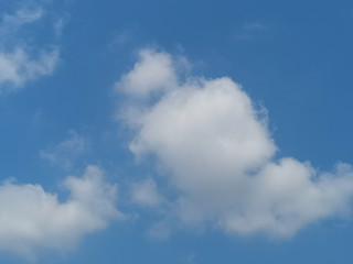 Obraz premium white clouds in the clear blue sky Cloudy natural Background beautiful nature