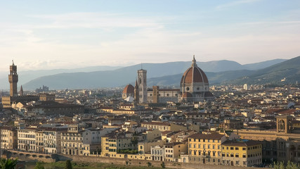 Fototapeta na wymiar wide afternoon shot of the duomo and florence in italy