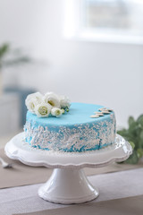 Fototapeta na wymiar Beautiful cake on table