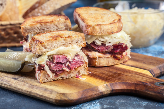 Reuben Sandwich with corned beef, cheese and sauerkraut