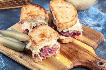 Reuben Sandwich with corned beef, cheese and sauerkraut