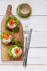 Tartlets with salmon.