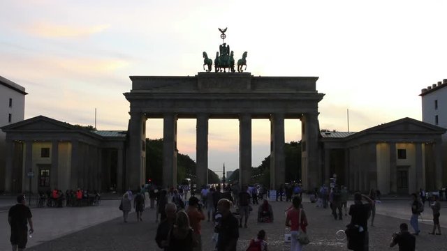 Berlin - Brandenburger Tor - Time Lapse