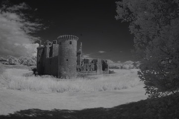 Naklejka premium Castle in infra red