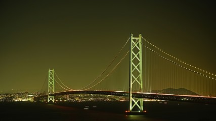 Fototapeta na wymiar 淡路島から見た明石海峡大橋の夜景