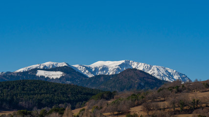 Fototapeta na wymiar Mountain range snow capped