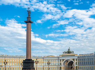 Fototapeta premium Alexander column at Place square in Russia