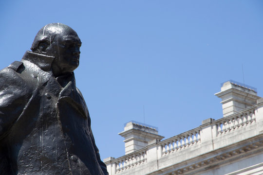 Winston Churchill Statue