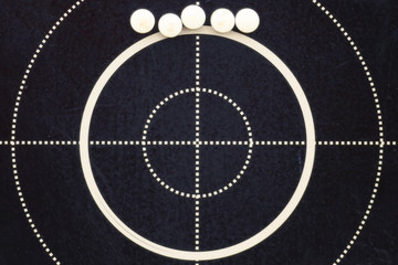 Round target for training of shooters