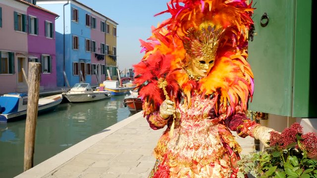 traditionnel carnaval de Venise en Italie, masque et d&eacute;guisement, voyage et culture