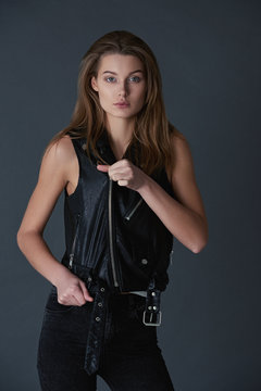 young woman. no makeup. model. black.tall, beautiful girl.  model tests