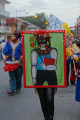 La grande parade du carnaval de Cayenne en Guyane française bien encadrée