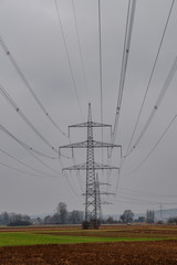 Strommasten der &Uuml;berlandleitungen in Mittelfranken