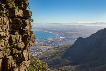 Blick vom Tafelberg auf Kapstadt, Felswand