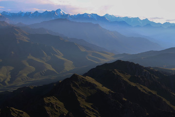 Fototapeta na wymiar Borohoro Mountains, Xinjiang, China