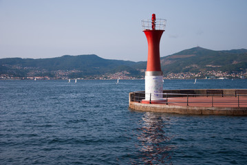 Faro Rojo
