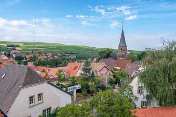 small town Asselheim