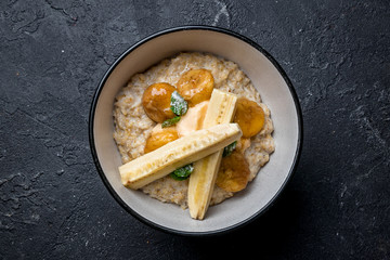 Oatmeal porridge with banana