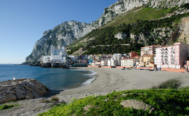 Catalan bay with beach and village in Gibraltar - obrazy, fototapety, plakaty