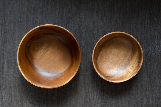  Acacia Bowl On Black Table