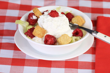 Raspberry and Cottage Cheese Salad