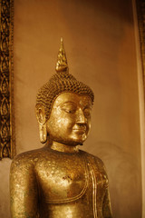 Fototapeta premium Buddha statue in pubic temple of thailand.