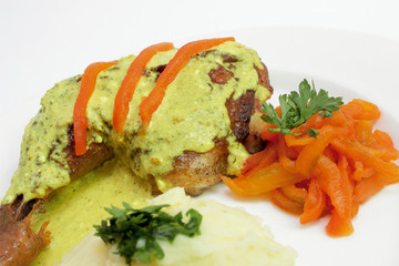 Comida Pollo en salsa