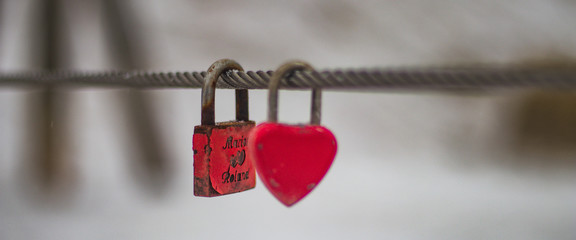 Locked hearts