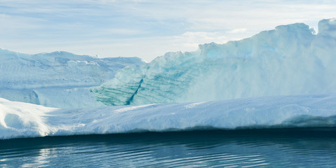 Fototapeta na wymiar Antarctic Iceberg Scenery