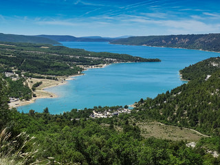 Fototapeta na wymiar Lac de Sainte-Croix in French Provence