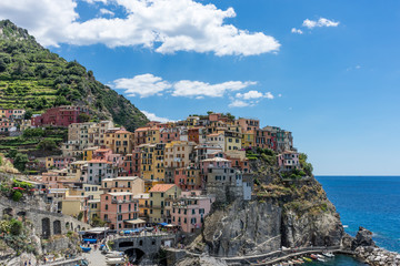 Fototapeta na wymiar The cityscape of Manarola, Cinque Terre, Italy