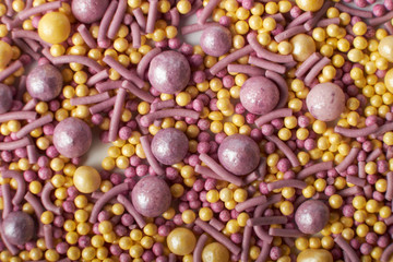 the decoration of confectionery products